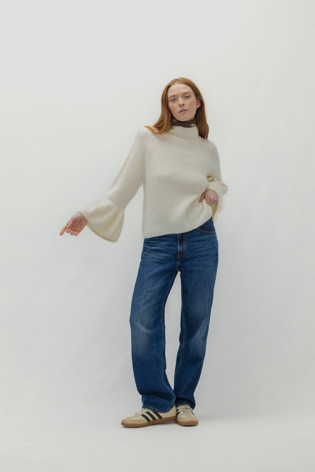 LUXE PUFF TURTLENECK