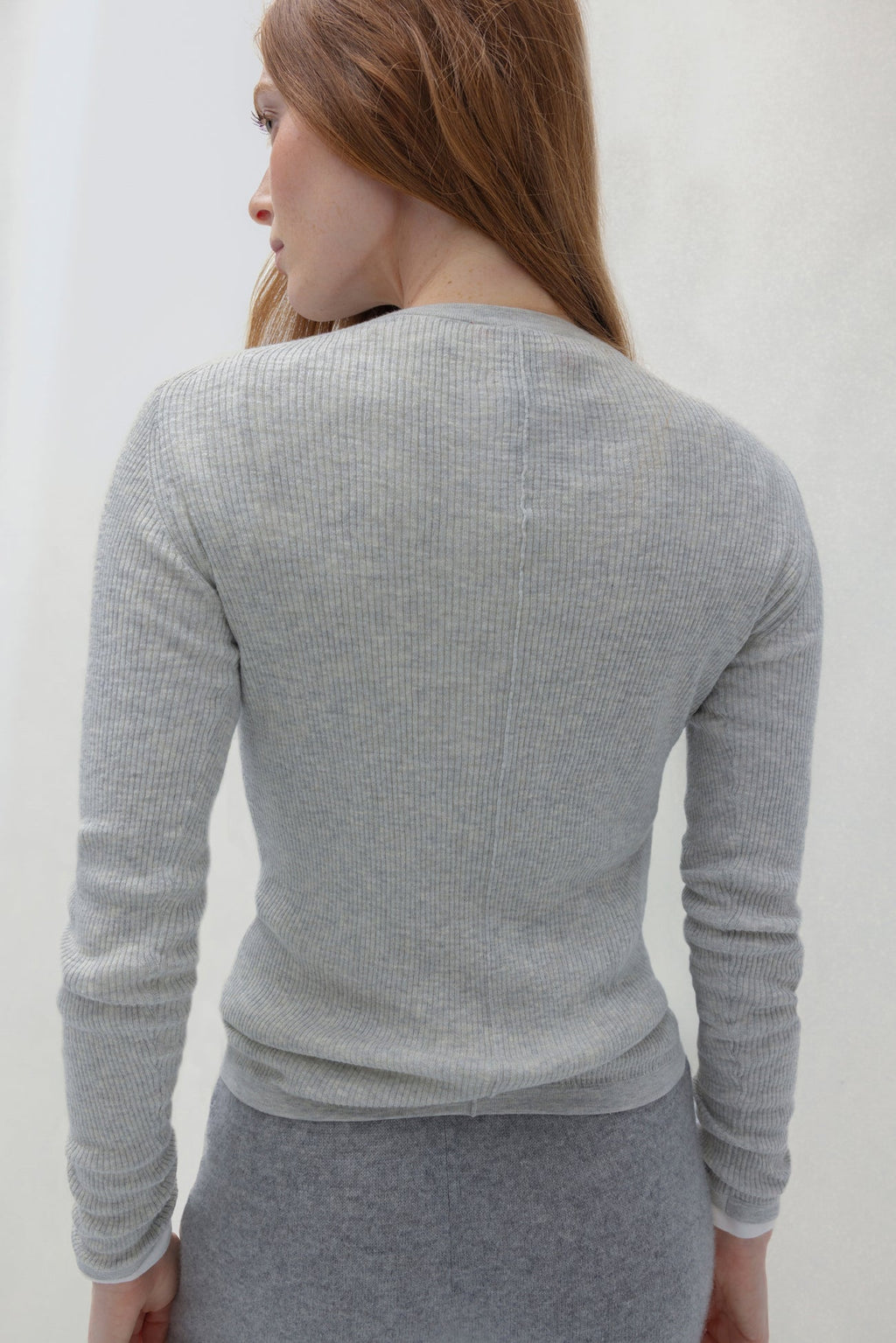 LONG-SLEEVE RIBBED TEE