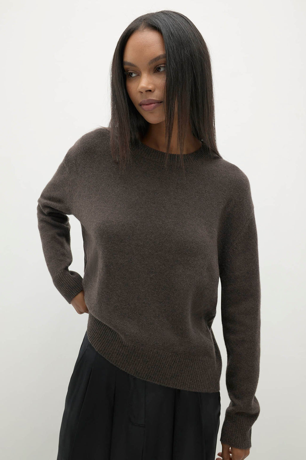 KAIA CREWNECK CASHMERE SWEATER