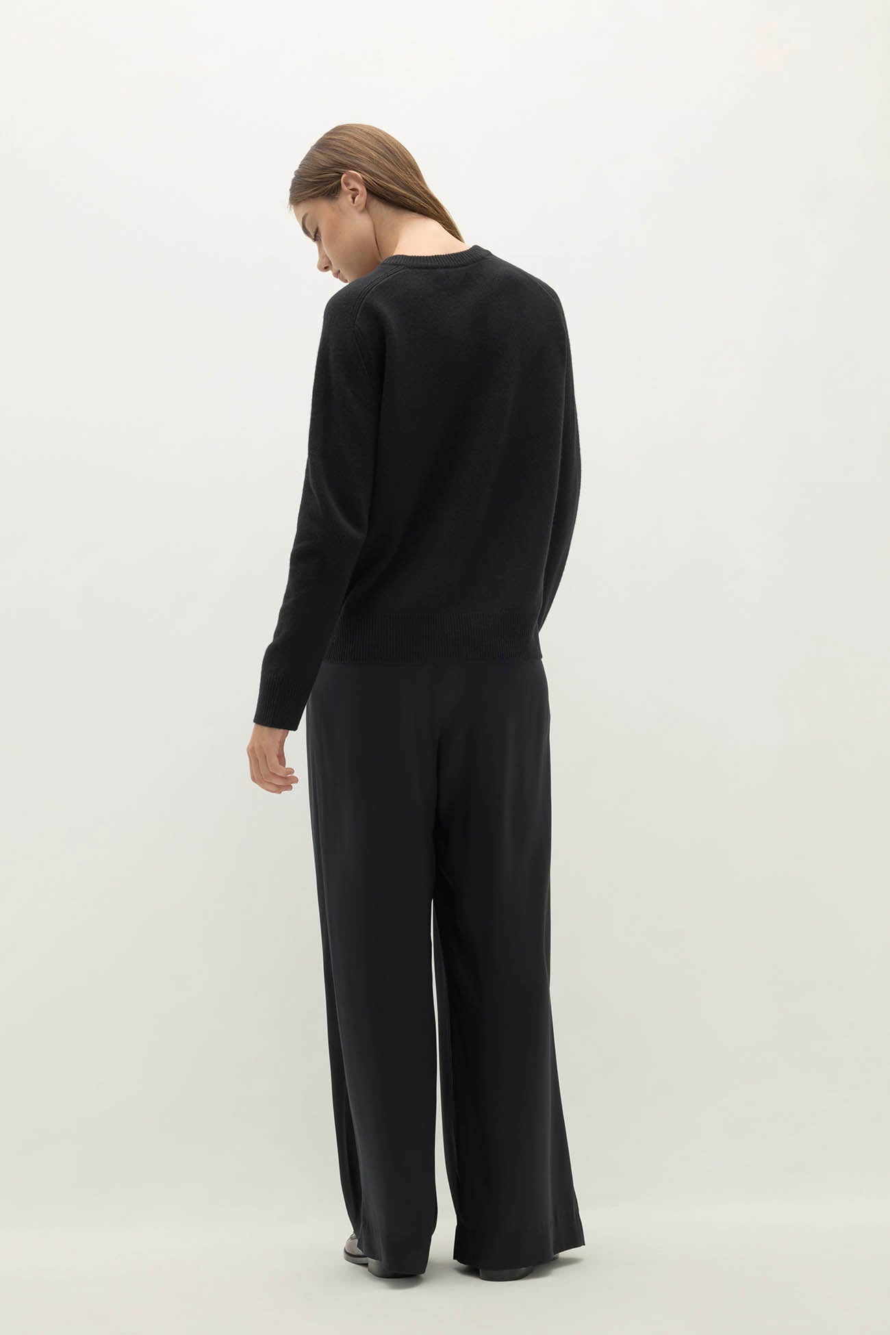 TAMMY CASHMERE CREWNECK SWEATER