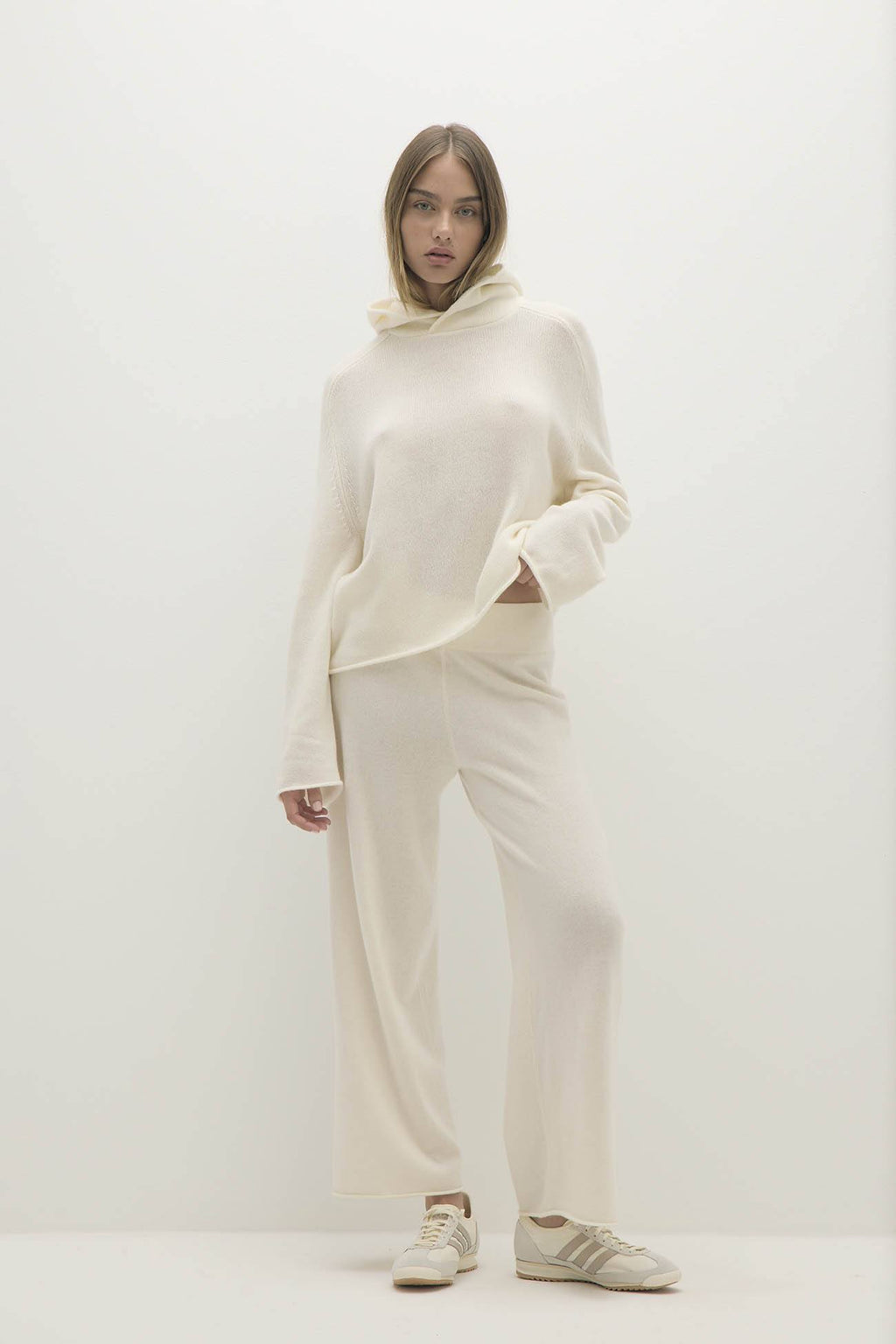 MAI CASHMERE HOODIE